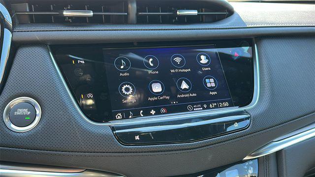 new 2025 Cadillac XT5 car, priced at $44,015