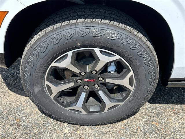 new 2025 GMC Yukon XL car, priced at $82,859