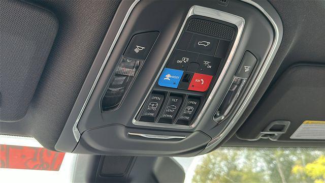 new 2025 Jeep Grand Cherokee L car, priced at $46,872