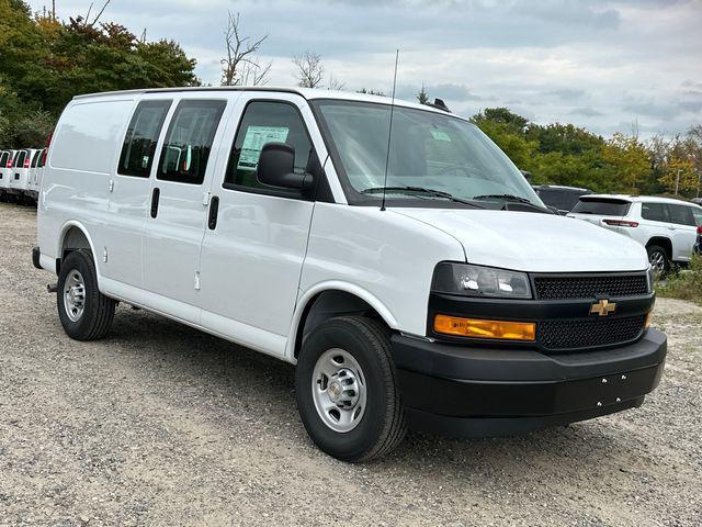 new 2025 Chevrolet Express 2500 car, priced at $46,660