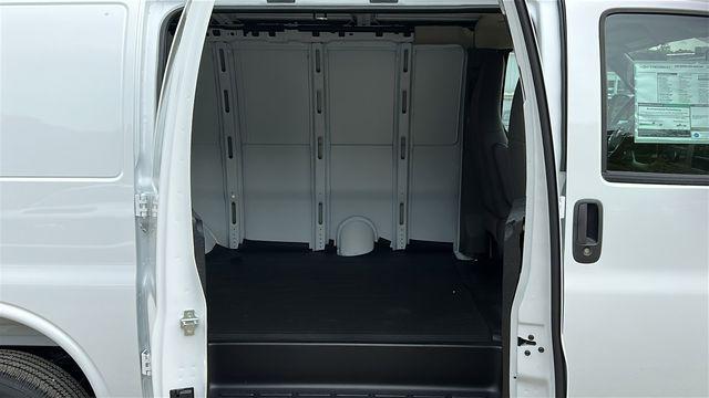 new 2025 Chevrolet Express 2500 car, priced at $46,660