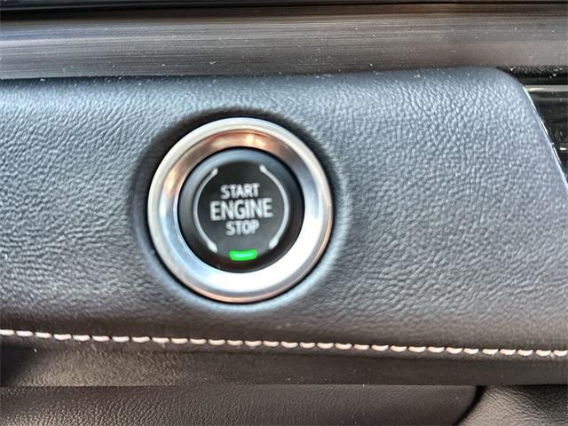 used 2022 Cadillac Escalade ESV car, priced at $70,991