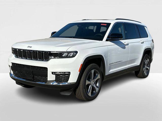 new 2024 Jeep Grand Cherokee L car, priced at $49,995