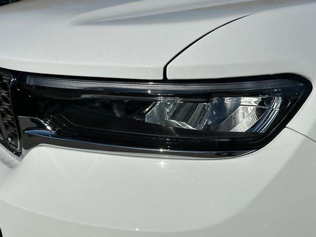 new 2024 Jeep Grand Cherokee L car, priced at $49,995