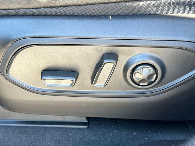 new 2024 Jeep Grand Cherokee L car, priced at $49,995