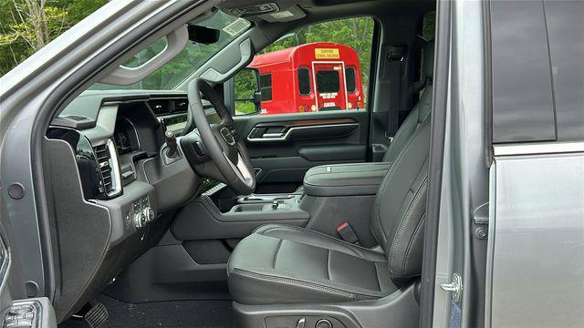 new 2025 GMC Sierra 2500 car, priced at $88,915