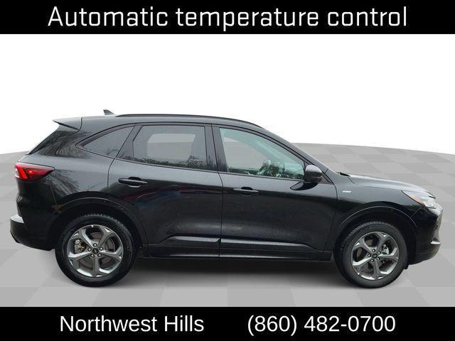 used 2024 Ford Escape car, priced at $25,999