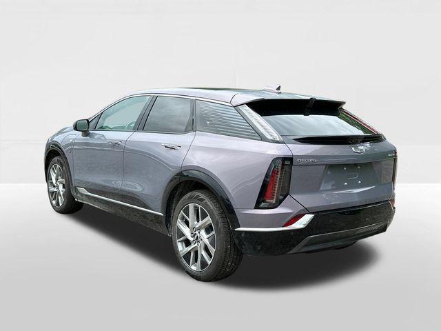 new 2025 Cadillac OPTIQ car, priced at $41,345