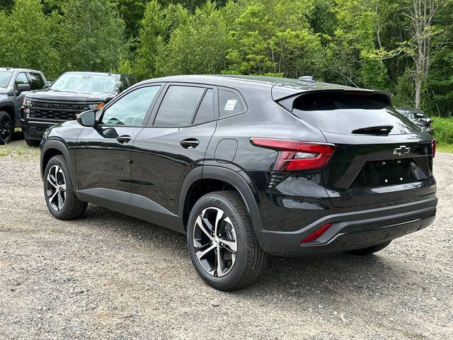 new 2025 Chevrolet Trax car, priced at $24,290