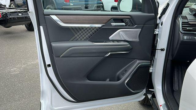 new 2025 GMC Acadia car, priced at $60,210
