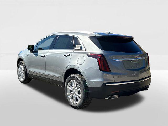 new 2025 Cadillac XT5 car, priced at $42,790