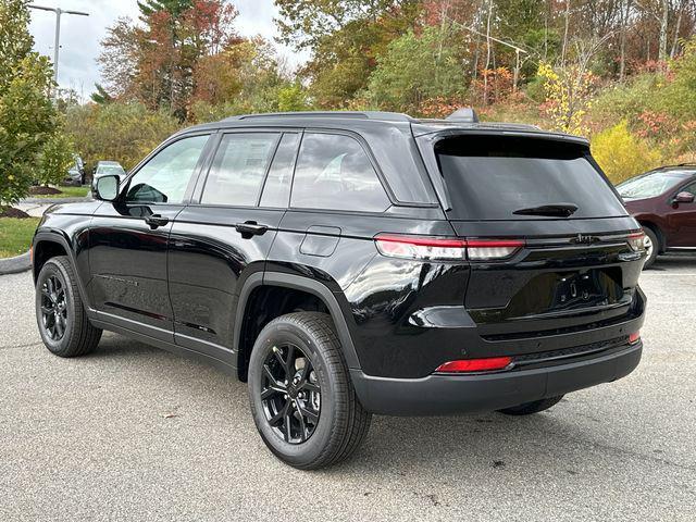 new 2025 Jeep Grand Cherokee car, priced at $40,999