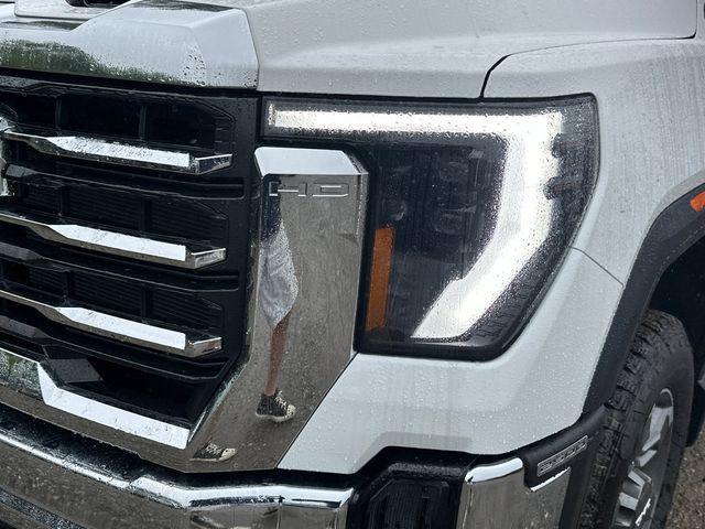 new 2025 GMC Sierra 2500 car, priced at $62,075