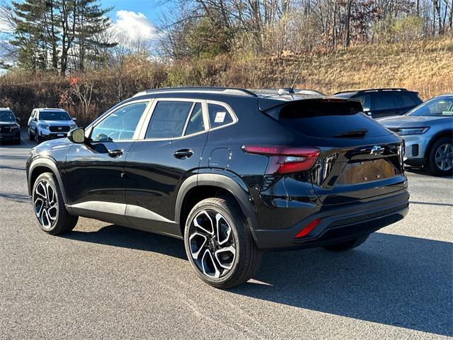 new 2025 Chevrolet Trax car, priced at $25,690