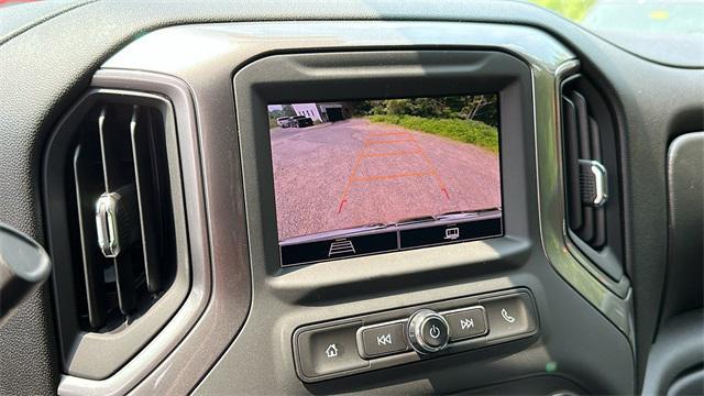 new 2025 GMC Sierra 1500 car, priced at $48,695