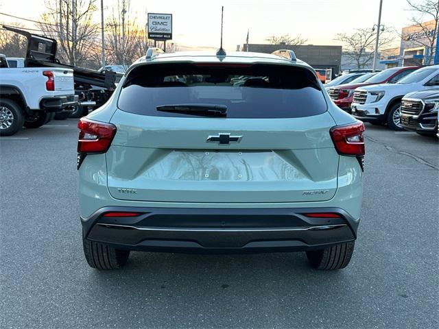 new 2025 Chevrolet Trax car, priced at $25,690