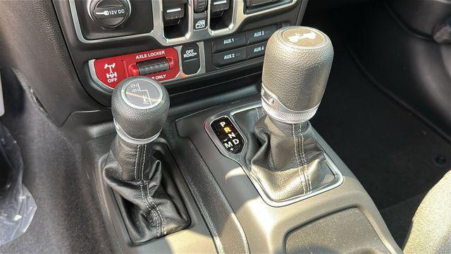 new 2025 Jeep Wrangler car, priced at $50,367