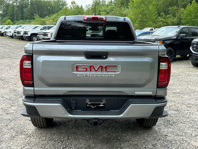 new 2025 GMC Canyon car, priced at $45,450