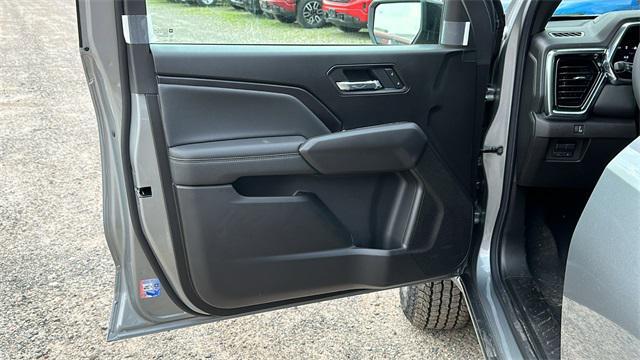 new 2025 GMC Canyon car, priced at $45,450