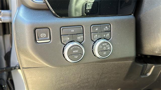 new 2025 GMC Sierra 2500 car, priced at $72,425