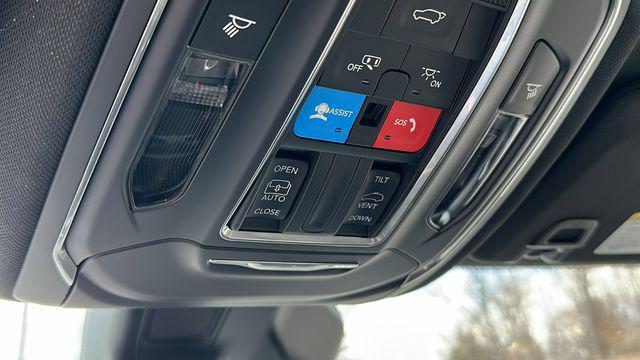 new 2025 Jeep Grand Cherokee car, priced at $41,495