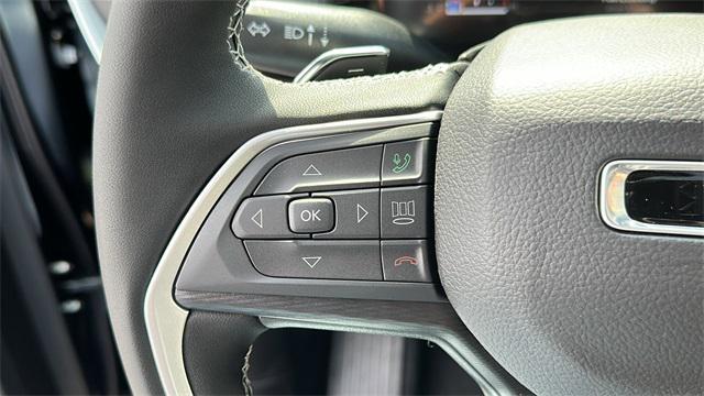 new 2025 Jeep Grand Cherokee car, priced at $36,818