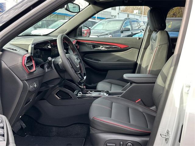 new 2025 Chevrolet TrailBlazer car, priced at $31,325