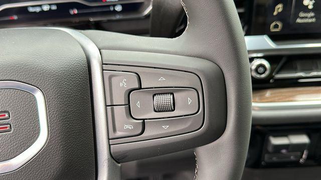 new 2025 GMC Sierra 1500 car, priced at $47,235