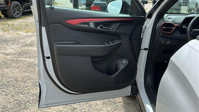 new 2026 Chevrolet TrailBlazer car, priced at $32,125