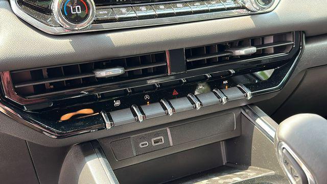 new 2025 GMC Canyon car, priced at $44,100