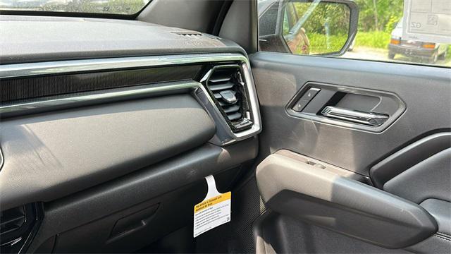 new 2025 GMC Canyon car, priced at $44,600