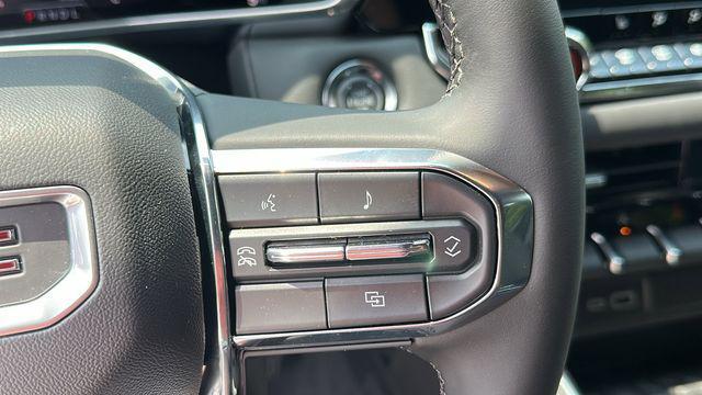 new 2025 GMC Canyon car, priced at $44,100