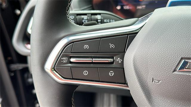 new 2025 Chevrolet Traverse car, priced at $56,055