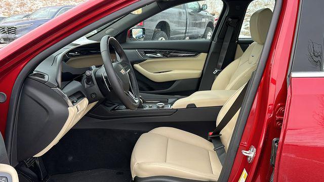 new 2025 Cadillac CT5 car