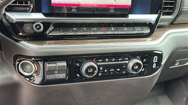 new 2025 Chevrolet Silverado 1500 car, priced at $53,515