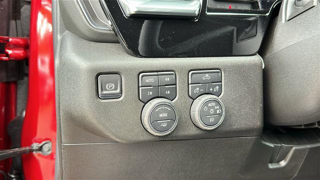 new 2025 Chevrolet Silverado 1500 car, priced at $53,515