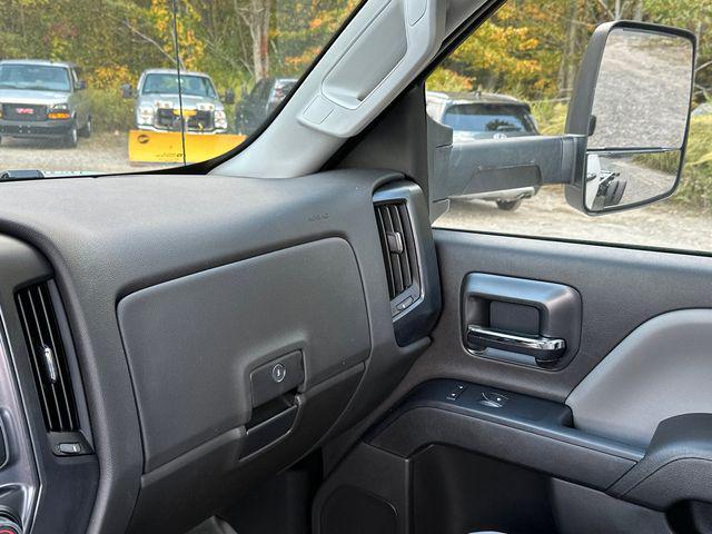 new 2024 Chevrolet Silverado 1500 car, priced at $49,398