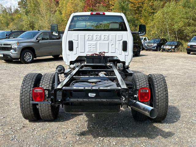 new 2024 Chevrolet Silverado 1500 car, priced at $49,398