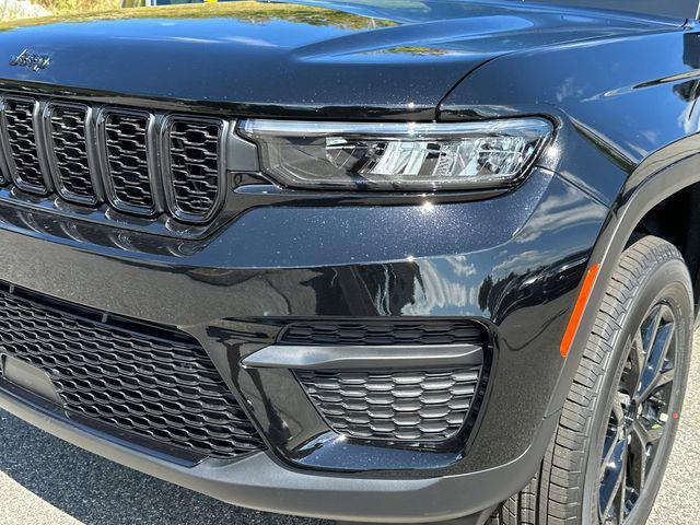 new 2025 Jeep Grand Cherokee car, priced at $41,459