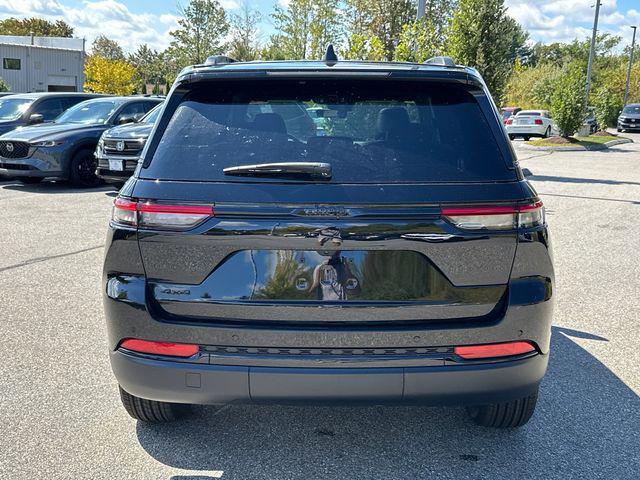 new 2025 Jeep Grand Cherokee car, priced at $41,459