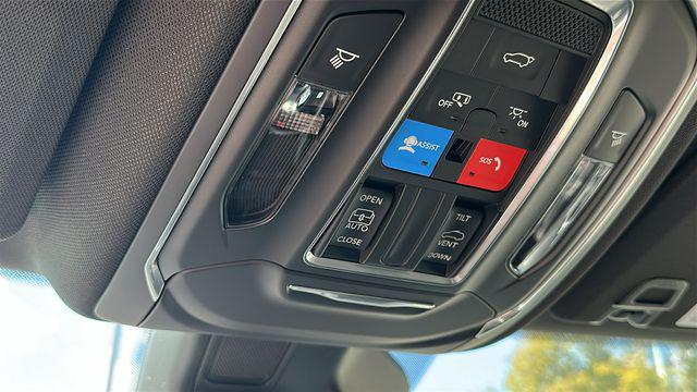 new 2025 Jeep Grand Cherokee car, priced at $41,459