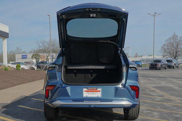 new 2025 Buick Envista car, priced at $31,140