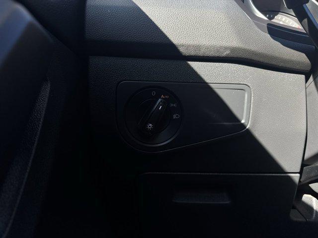 new 2019 Volkswagen Tiguan car, priced at $9,999