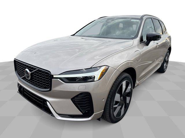 new 2025 Volvo XC60 Plug-In Hybrid car, priced at $66,235