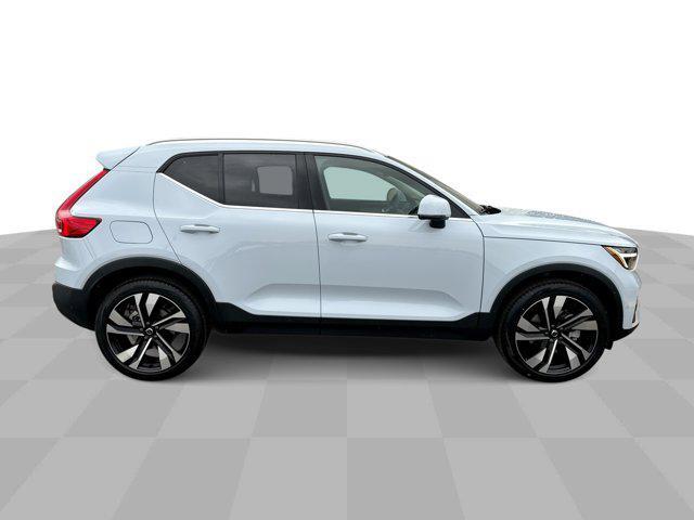 new 2024 Volvo XC40 car, priced at $49,383