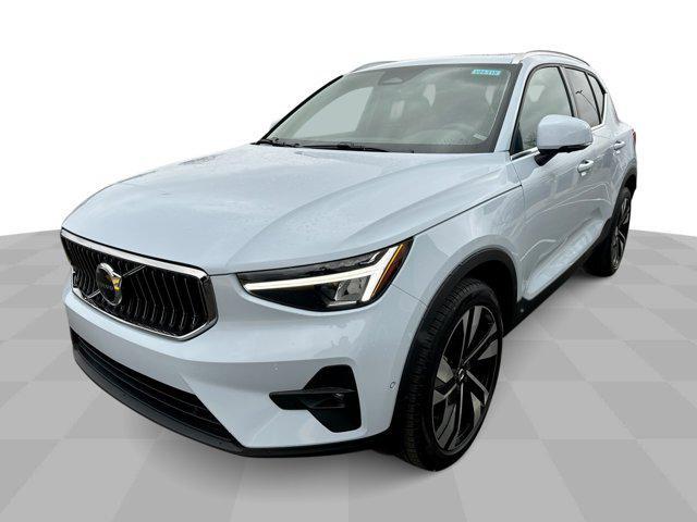 new 2024 Volvo XC40 car, priced at $49,383