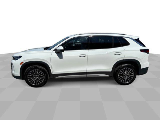 new 2025 Volkswagen Tiguan car, priced at $30,626