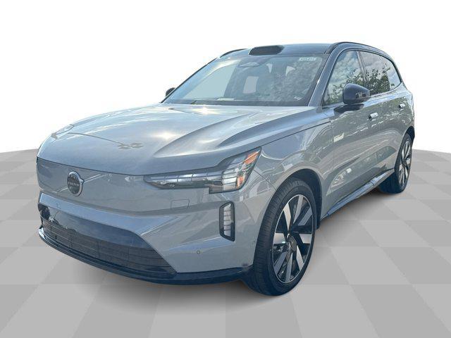 new 2025 Volvo EX90 car, priced at $74,617