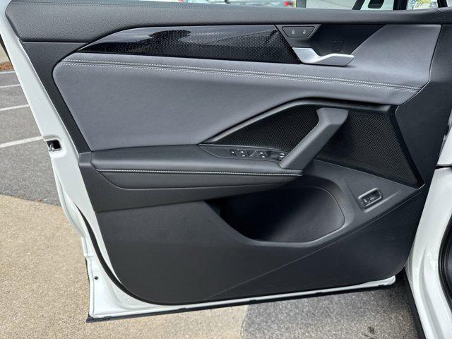 new 2025 Volkswagen Tiguan car, priced at $33,376