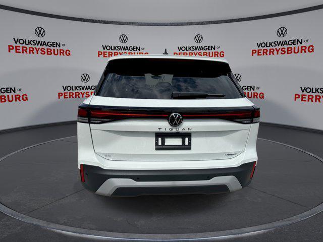 new 2025 Volkswagen Tiguan car, priced at $33,376
